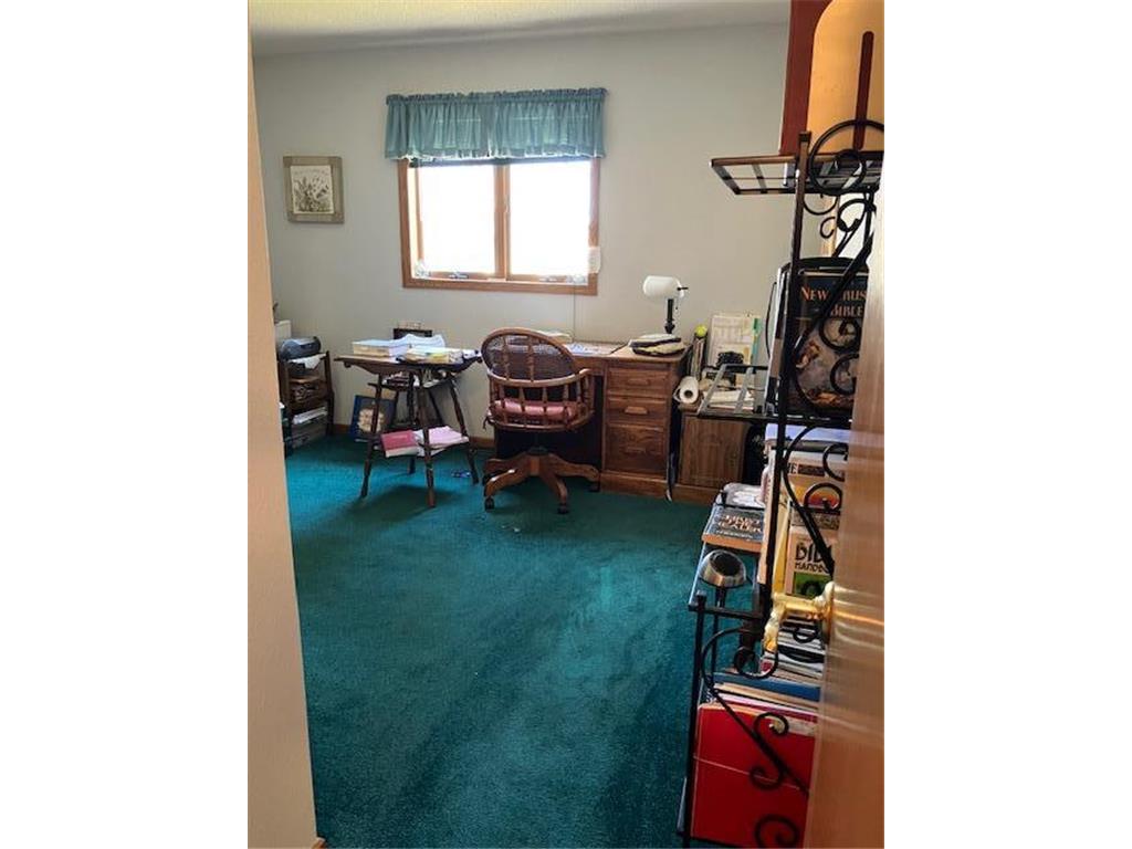 510 Birch Avenue N New Richland MN 56072 6813004 image18