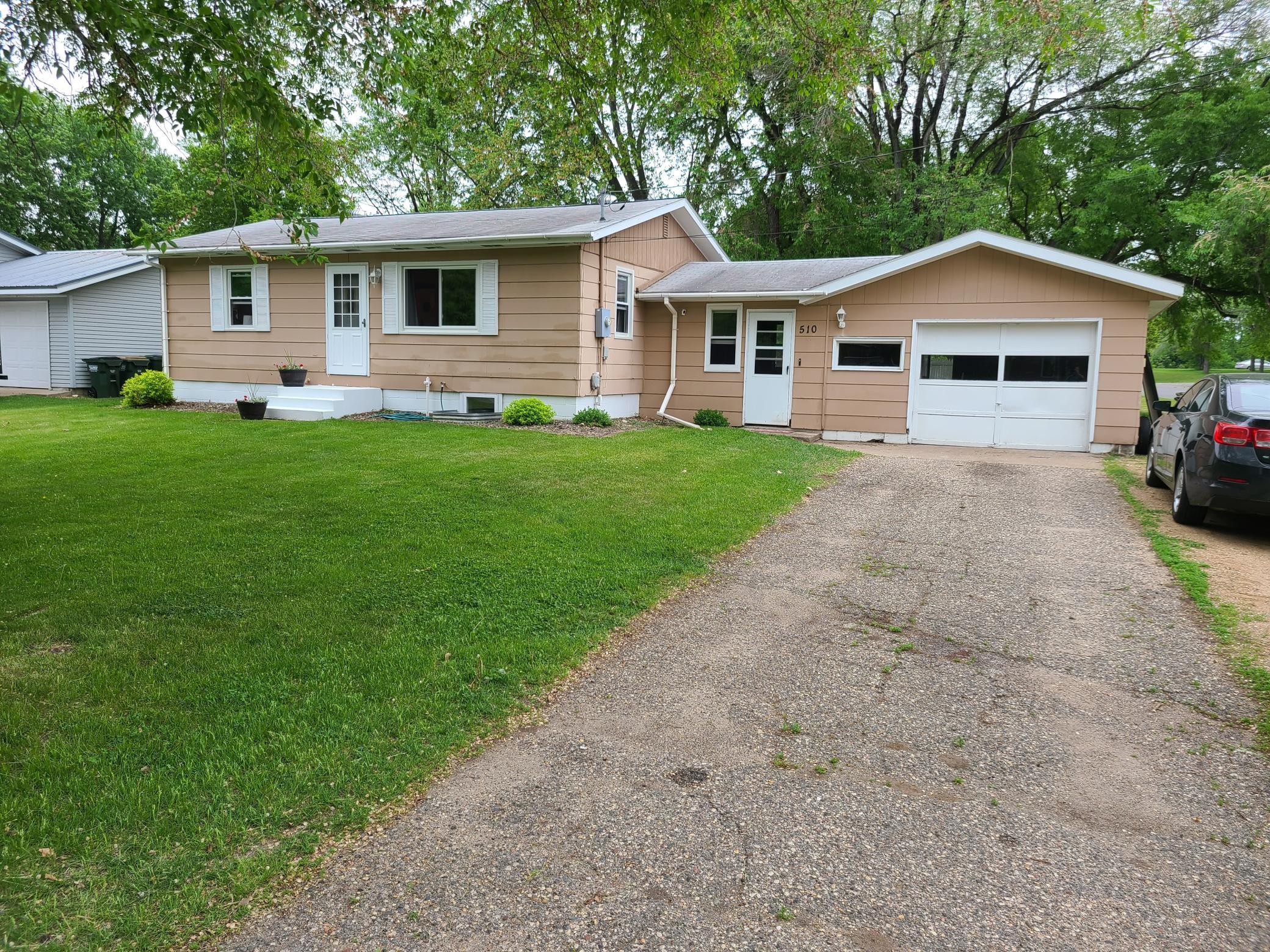 510 Chinook Avenue SW, Avon, MN 56310 MLS 5763525 Edina Realty