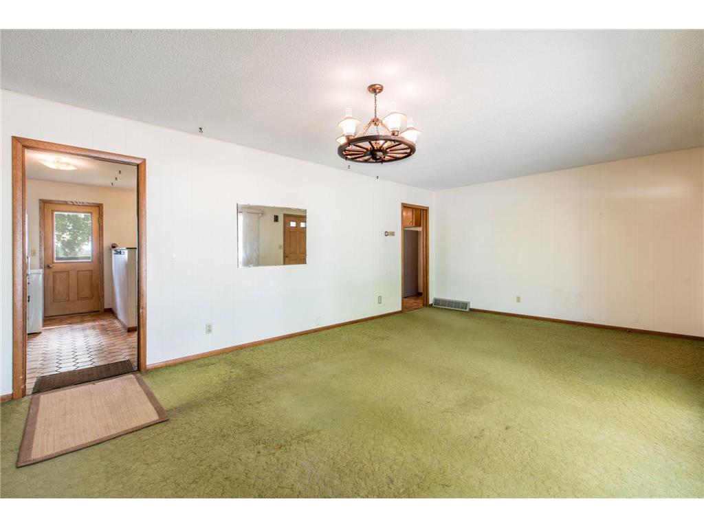 510 Douglas Avenue Carlos MN 56319 7086135 image9