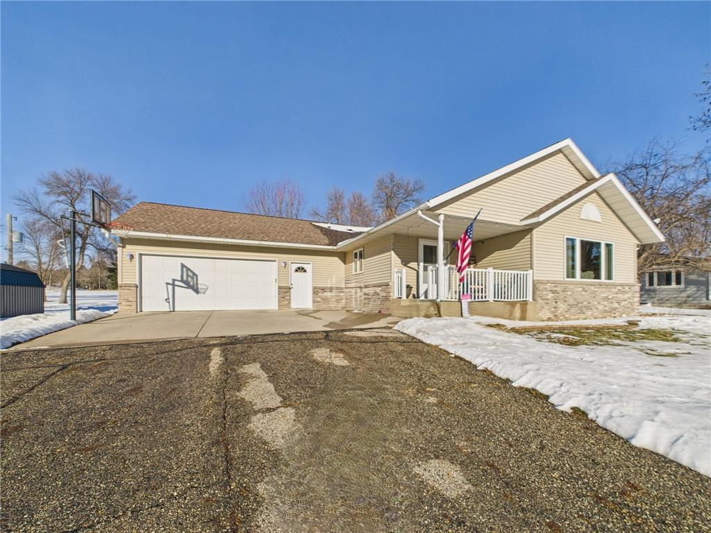 510 E 8th Street Starbuck MN 56381 7014801 image1