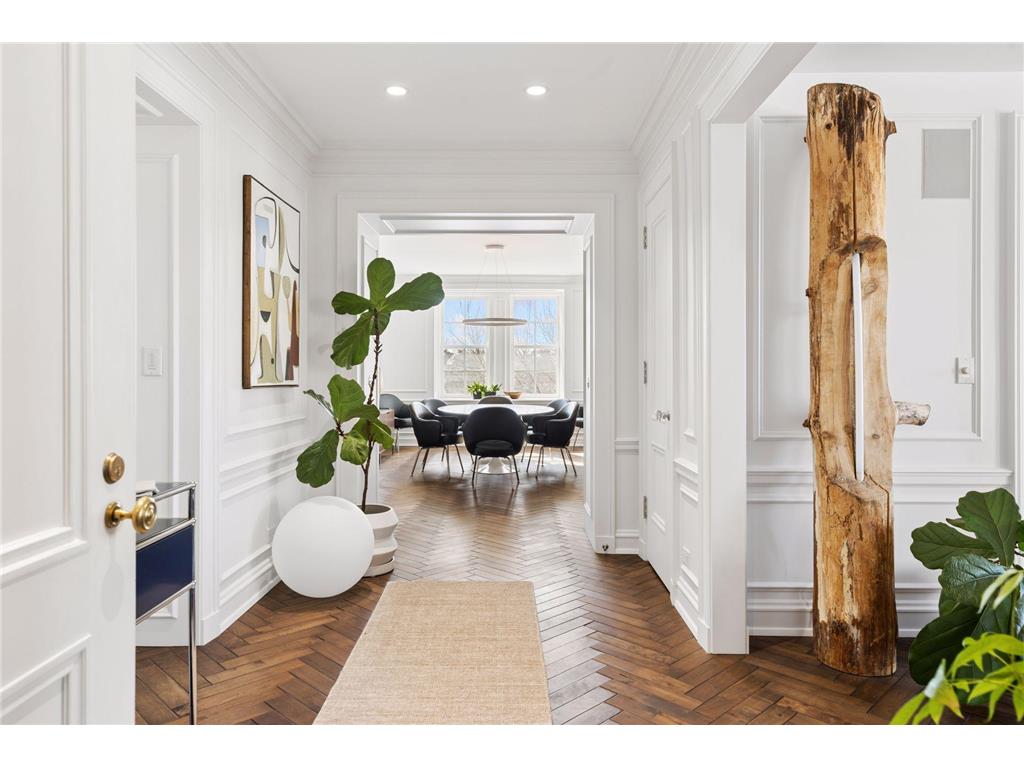 510 Groveland Avenue #304 Minneapolis MN 55403 7037840 image1