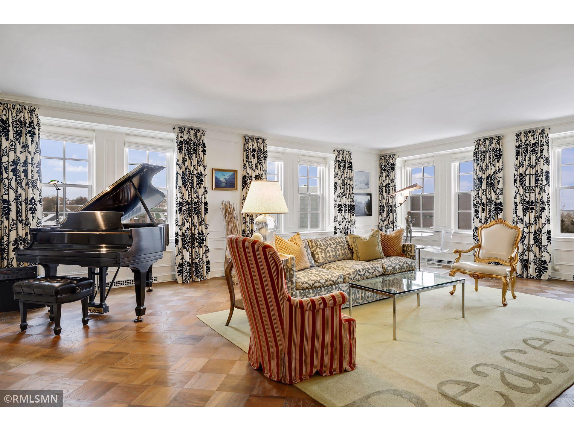 510 Groveland Avenue 516, Minneapolis, MN 55403 MLS 5678866 Edina