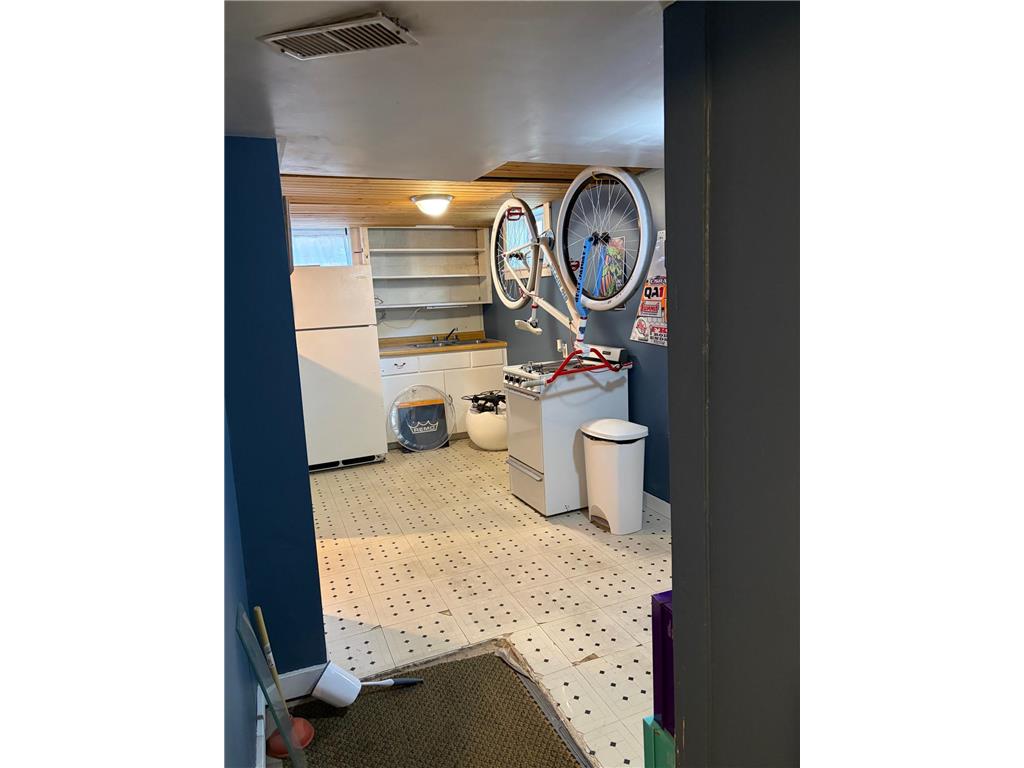 510 Hamilton Street Winona MN 55987 7064883 image17