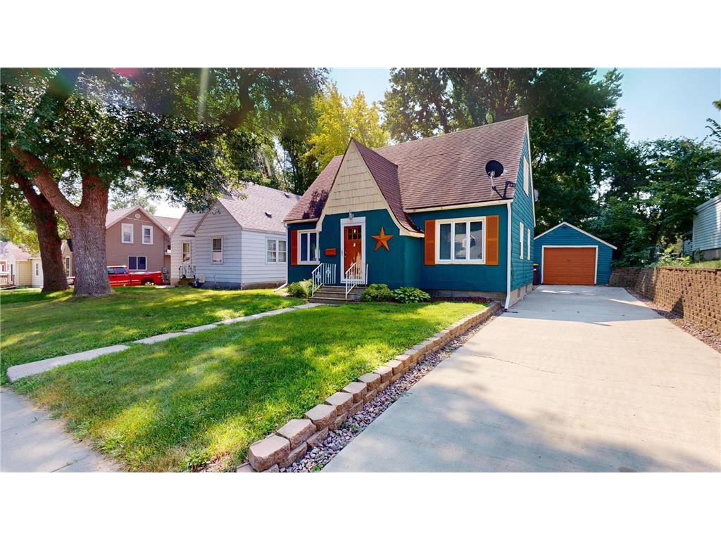 510 Hawthorne Street E Albert Lea MN 56007 6580791 image1
