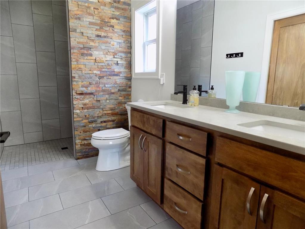 510 Kodiak Drive NW Stewartville MN 55976 6766230 image14