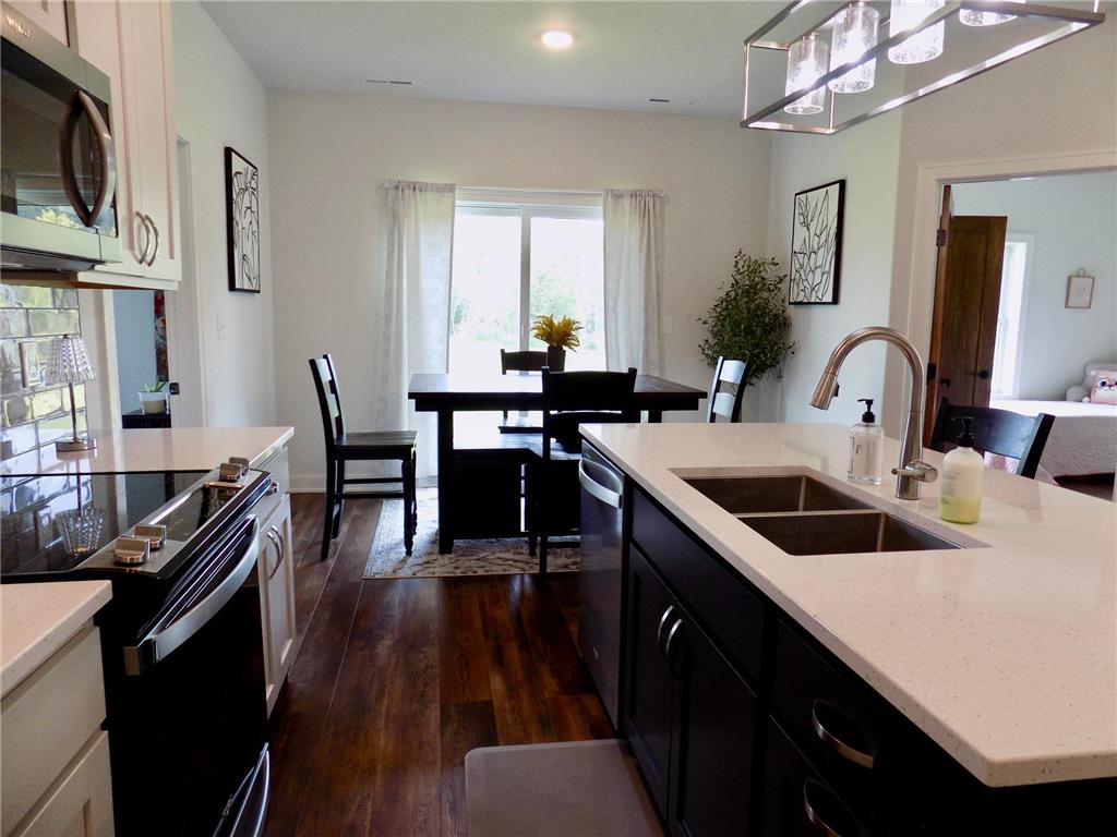 510 Kodiak Drive NW Stewartville MN 55976 6766230 image8