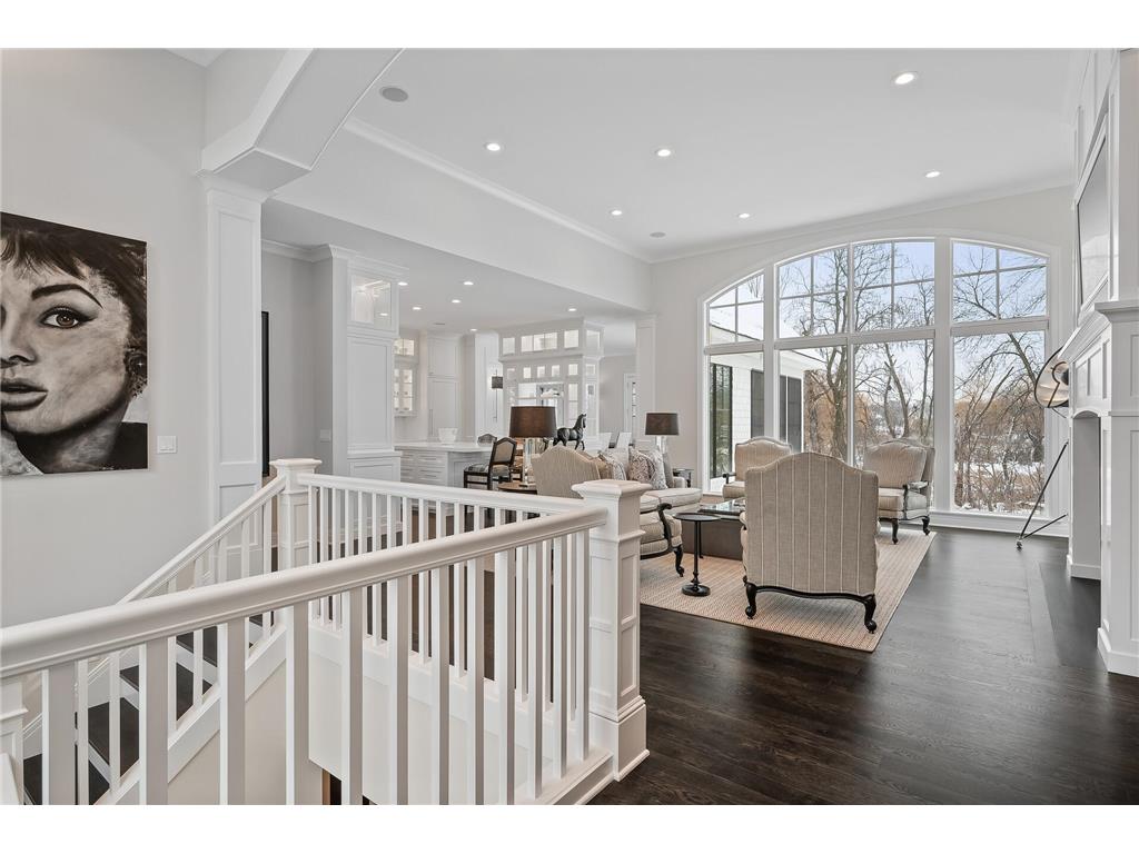 510 Locust Hills Drive Wayzata MN 55391 - Lake Minnetonka 6338007 image1