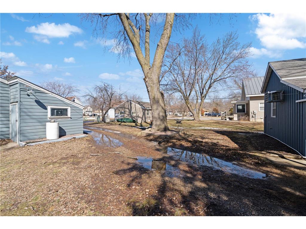 510 Monroe Street SE Hutchinson MN 55350 7038026 image17