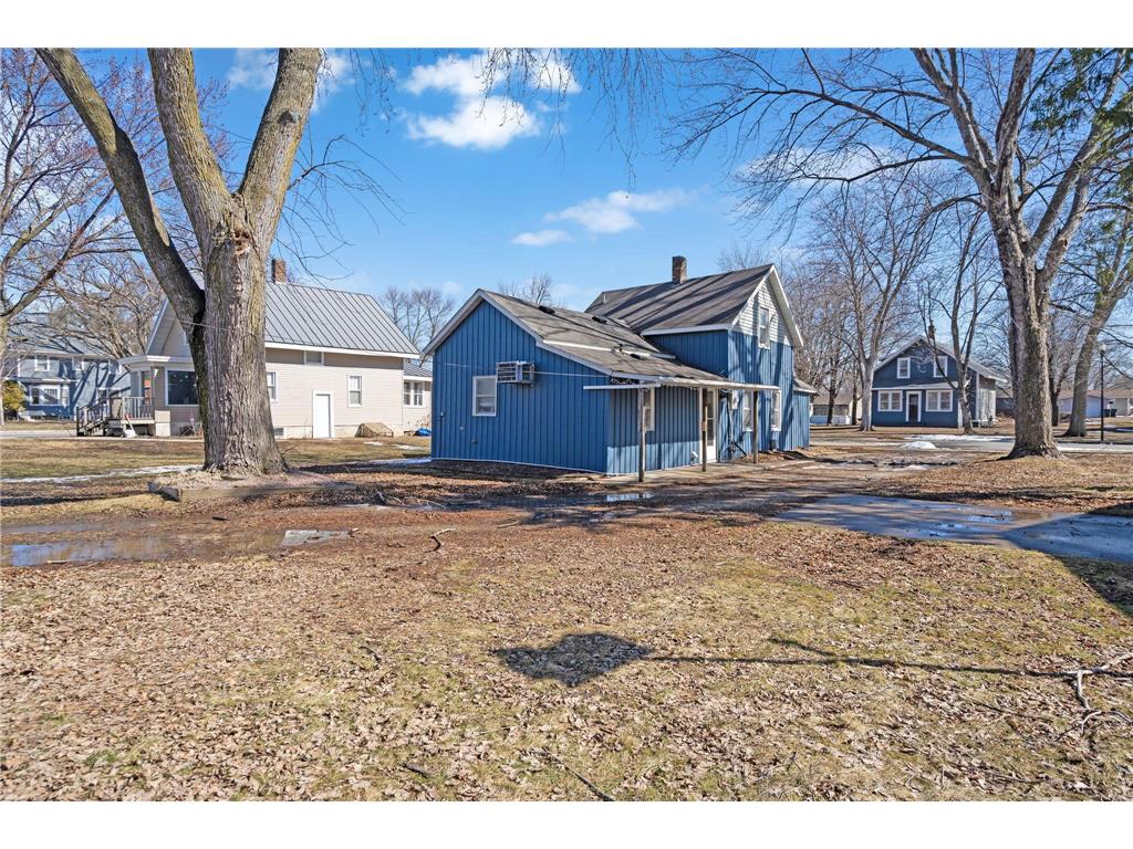 510 Monroe Street SE Hutchinson MN 55350 7038026 image18