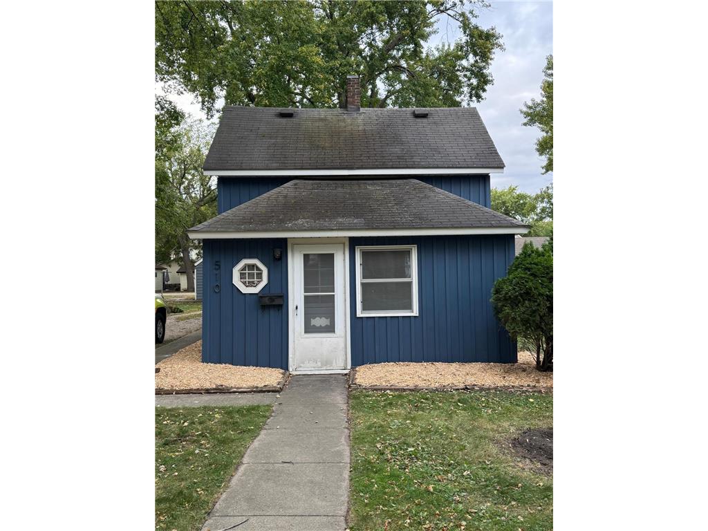 510 Monroe Street SE Hutchinson MN 55350 7038026 image2
