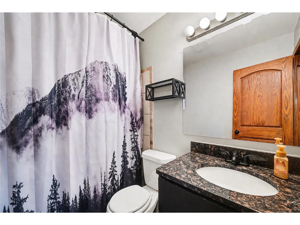 510 N Montgomery Avenue Le Center MN 56057 7049696 image11