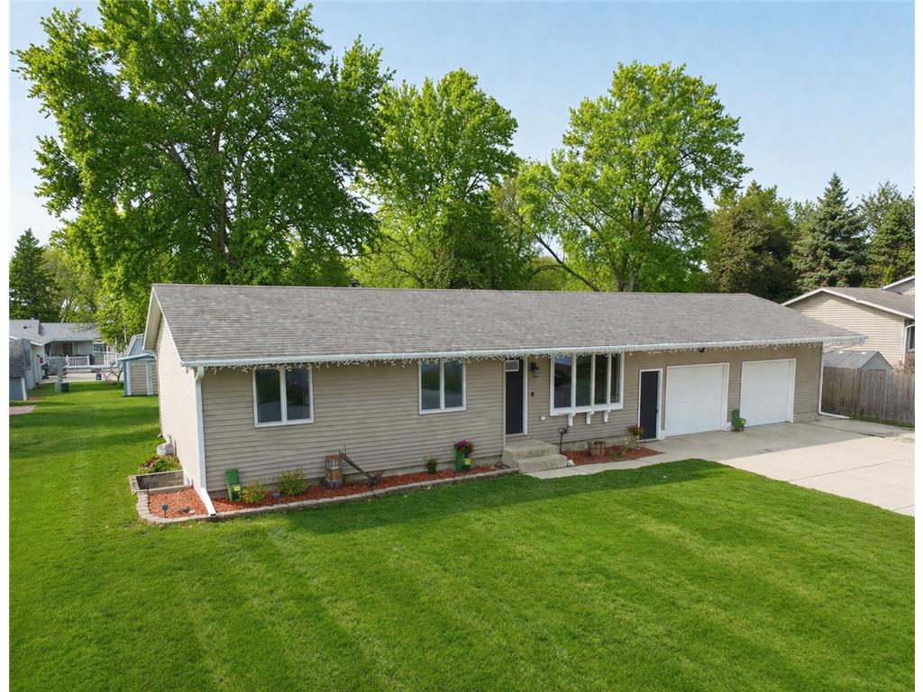 510 N Montgomery Avenue Le Center MN 56057 7049696 image28