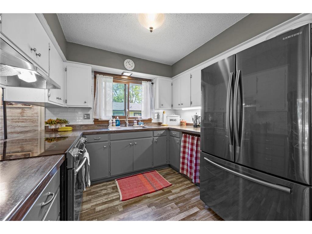 510 Red Wing Avenue Kenyon MN 55946 7083592 image12