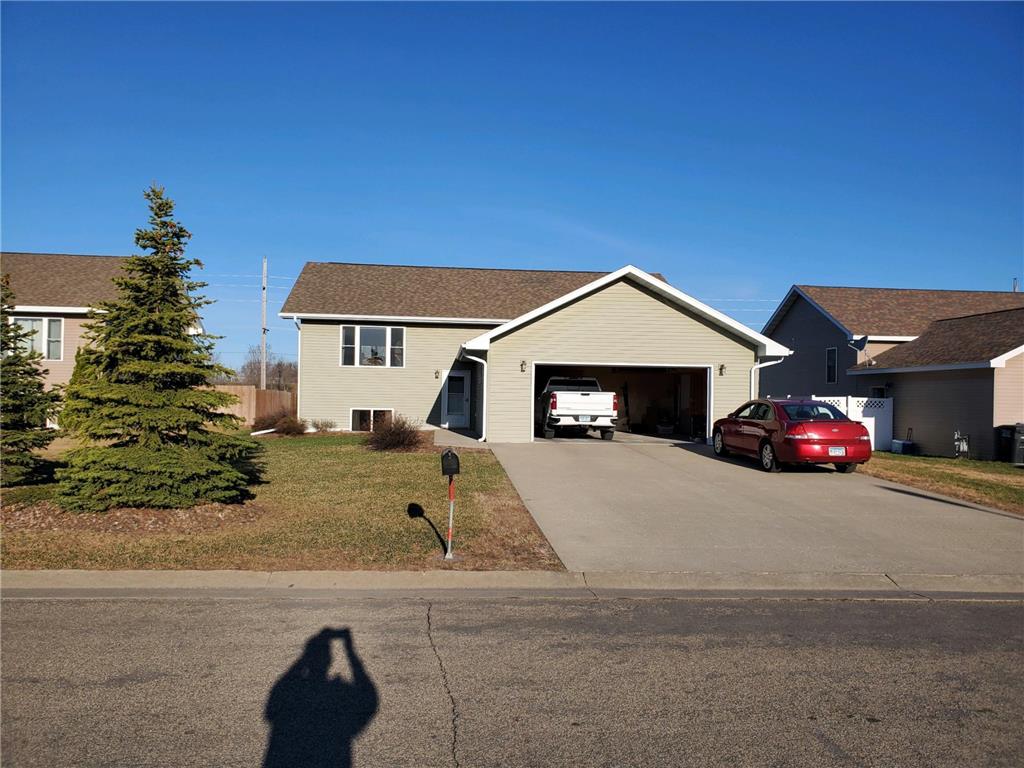 510 Riverwood Drive Detroit Lakes MN 56501 6371453 image1