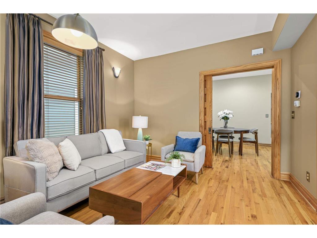510 University Avenue NE Minneapolis MN 55413 6796542 image1