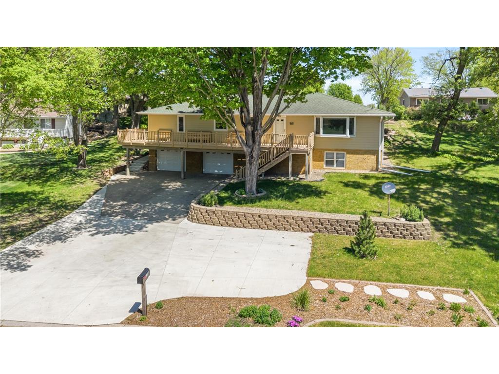 510 W Richway Dr Albert Lea MN 56007 7066473 image1
