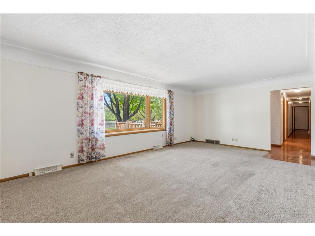 510 W Richway Dr Albert Lea MN 56007 7066473 image16