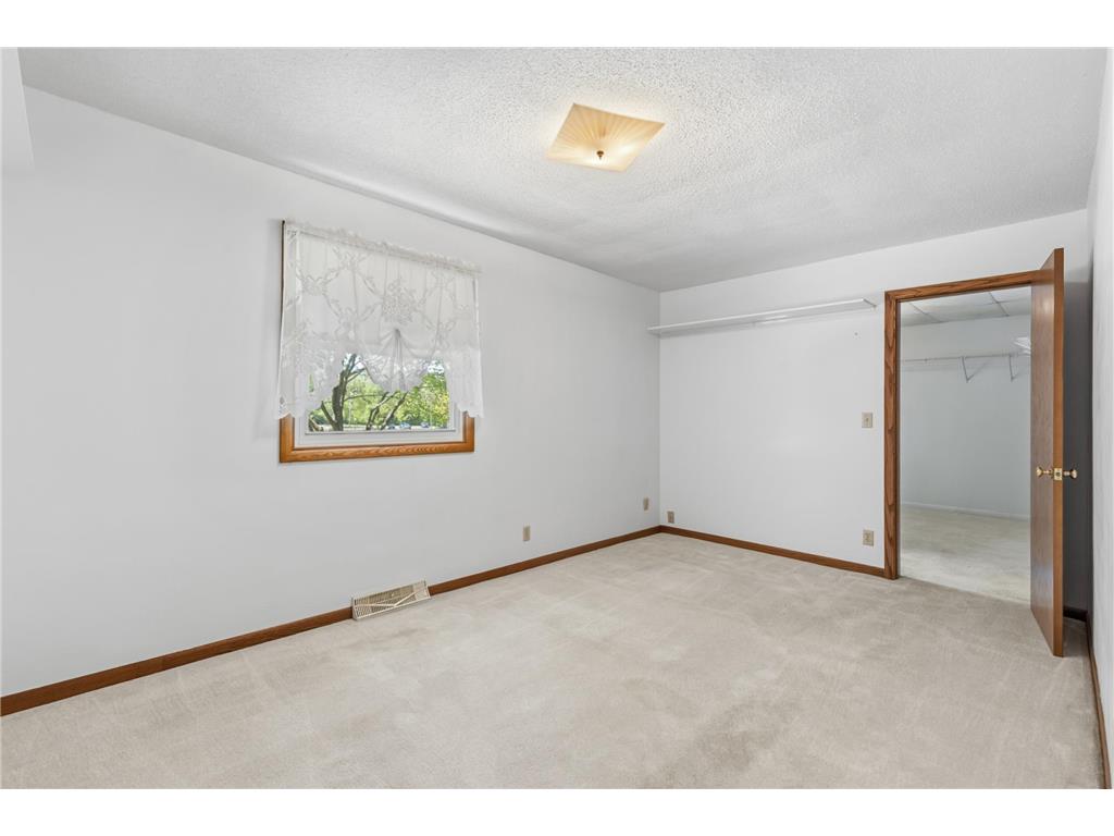 510 W Richway Dr Albert Lea MN 56007 7066473 image19