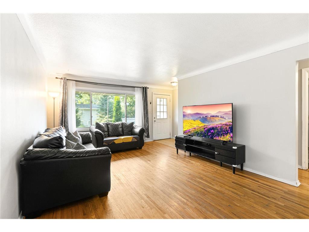 510 Wyoming Street E Saint Paul MN 55107 7025465 image2