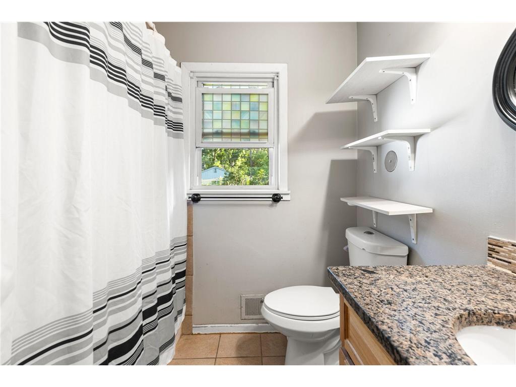 510 Wyoming Street E Saint Paul MN 55107 7025465 image9