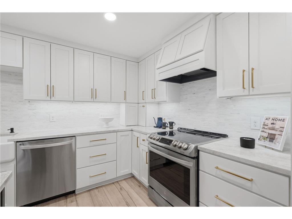 5100 France Avenue S #102 Edina MN 55410 7102296 image11