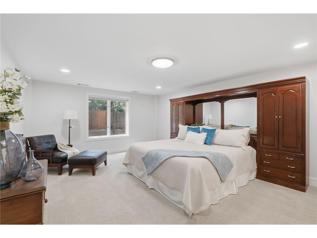 5100 France Avenue S #102 Edina MN 55410 7102296 image17