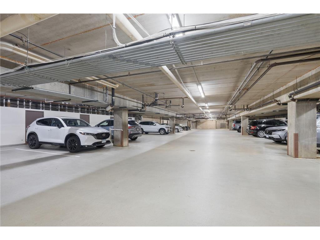 5100 France Avenue S #102 Edina MN 55410 7102296 image26