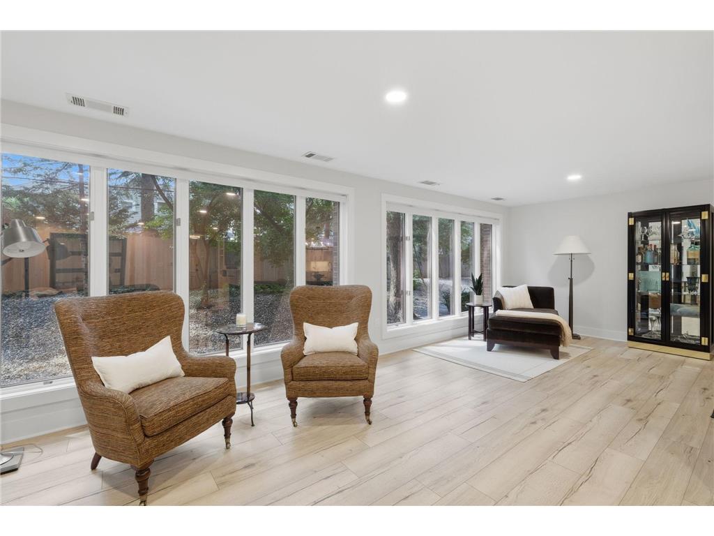 5100 France Avenue S #102 Edina MN 55410 7102296 image5