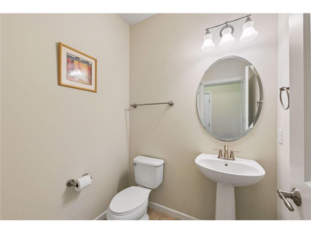 5100 Merrimac Lane N Plymouth MN 55446 7087725 image34