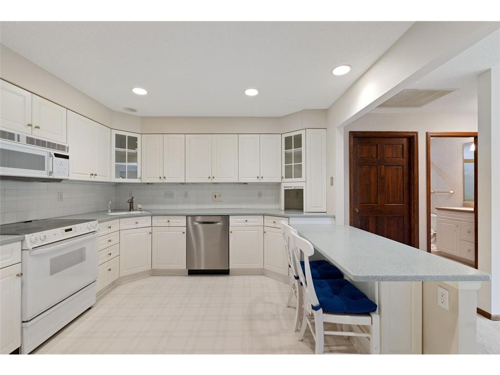 5100 S France Avenue S #305 Edina MN 55410 7033084 image14