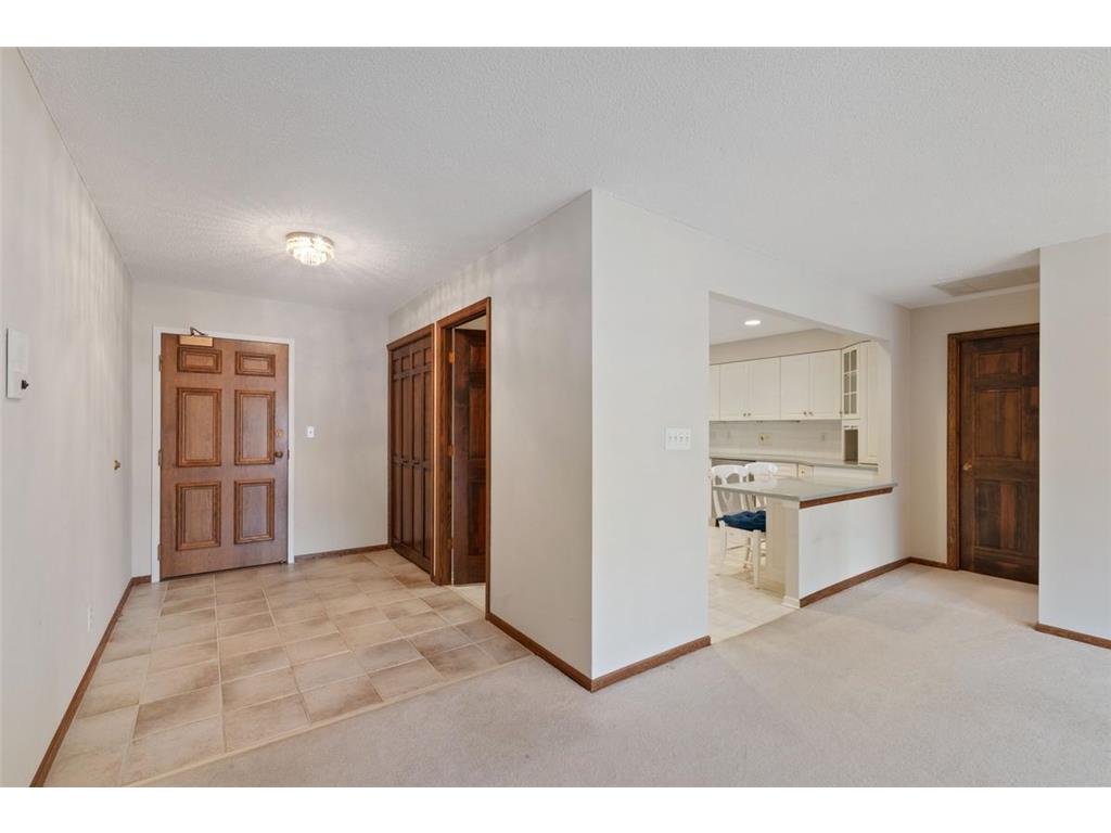 5100 S France Avenue S #305 Edina MN 55410 7033084 image5