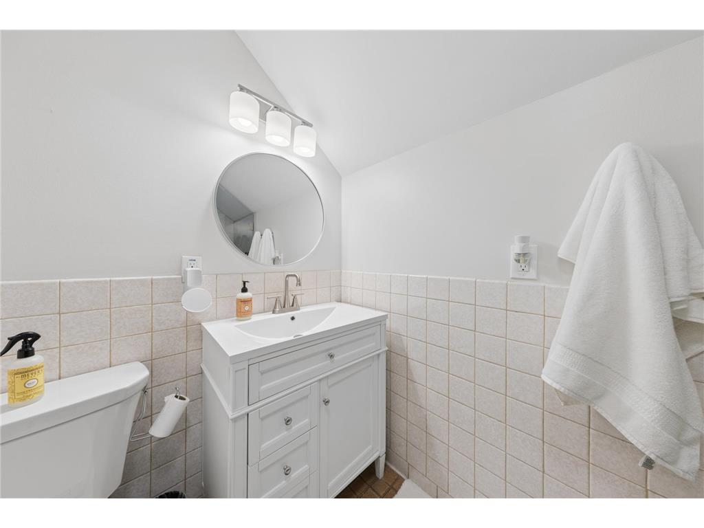 5100 W 40th Street Saint Louis Park MN 55416 7088780 image17