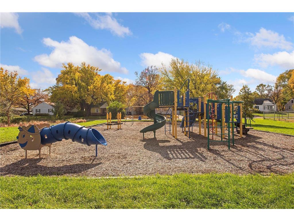 5101 56th Avenue N Crystal MN 55429 7028972 image23