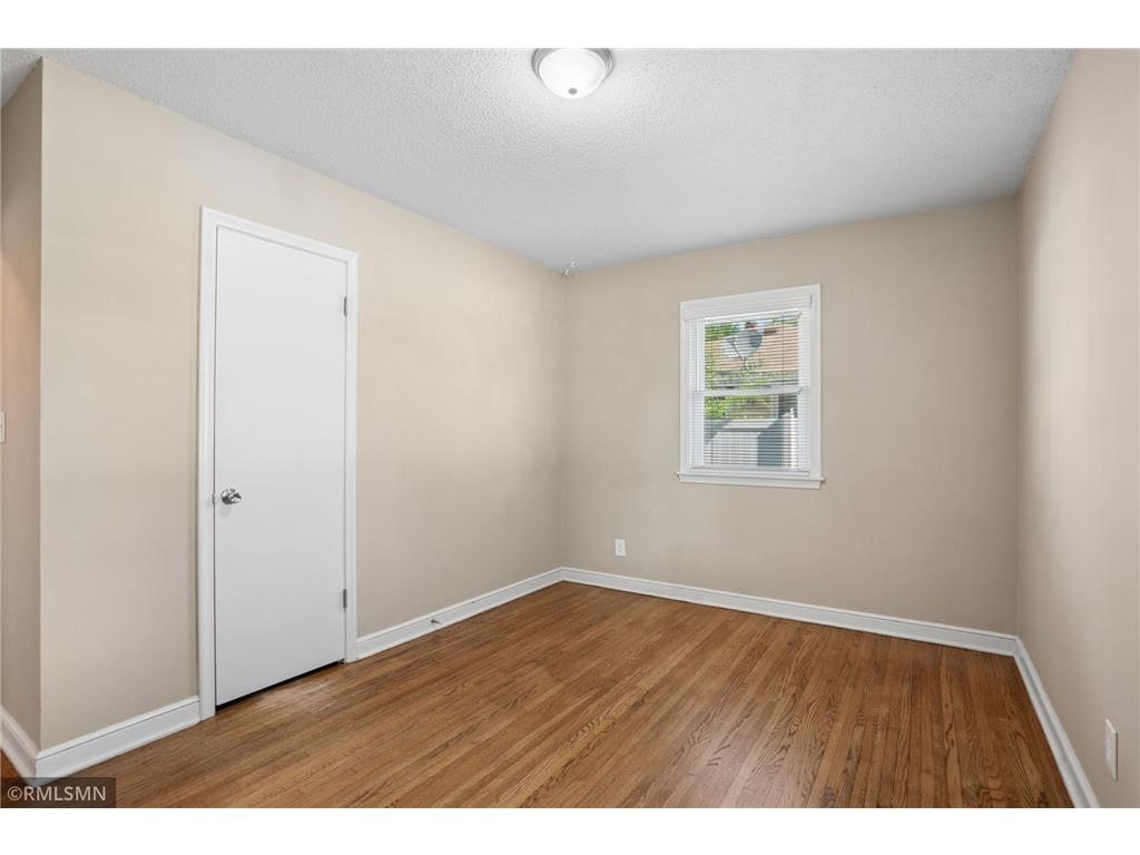5101 Sheridan Avenue N Minneapolis MN 55430 7082714 image20