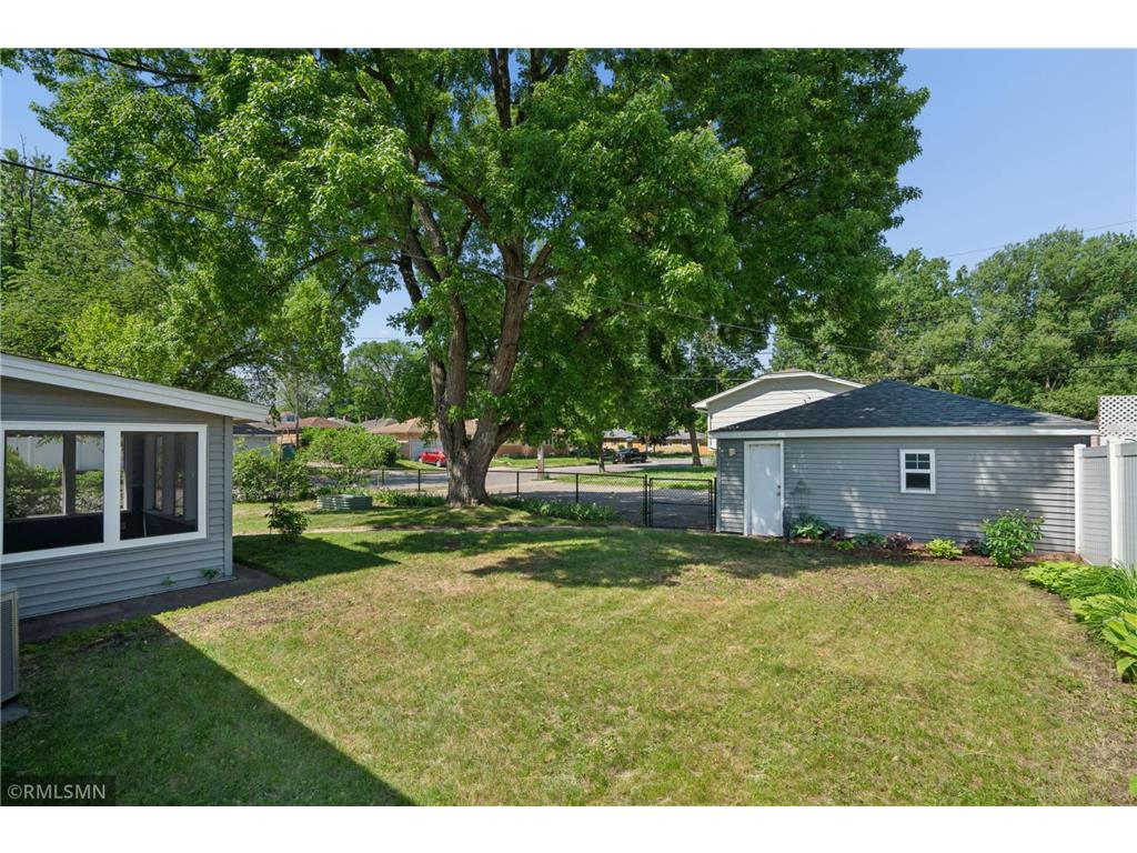 5101 Sheridan Avenue N Minneapolis MN 55430 7082714 image33