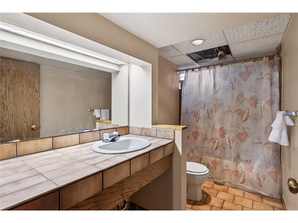 5101 Woodlawn Boulevard Minneapolis MN 55417 7027531 image36