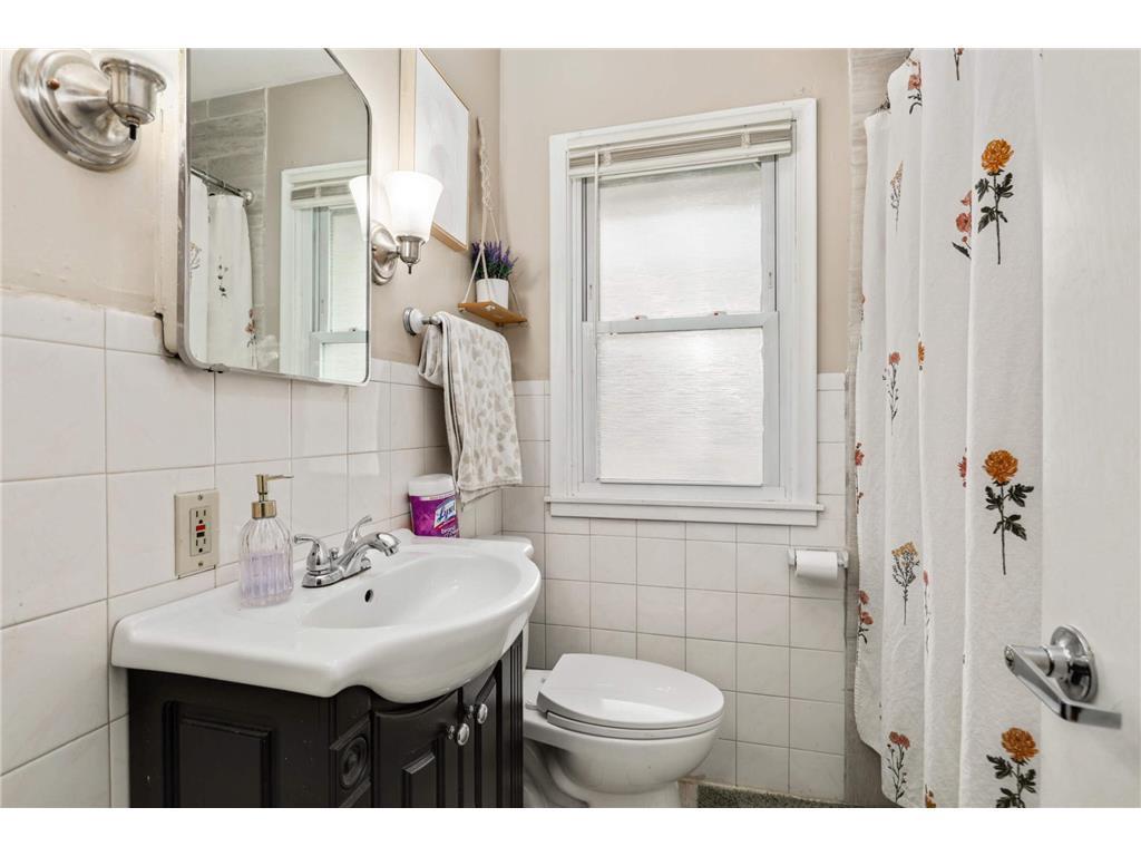 5104 Vincent Avenue N Minneapolis MN 55430 7056753 image13