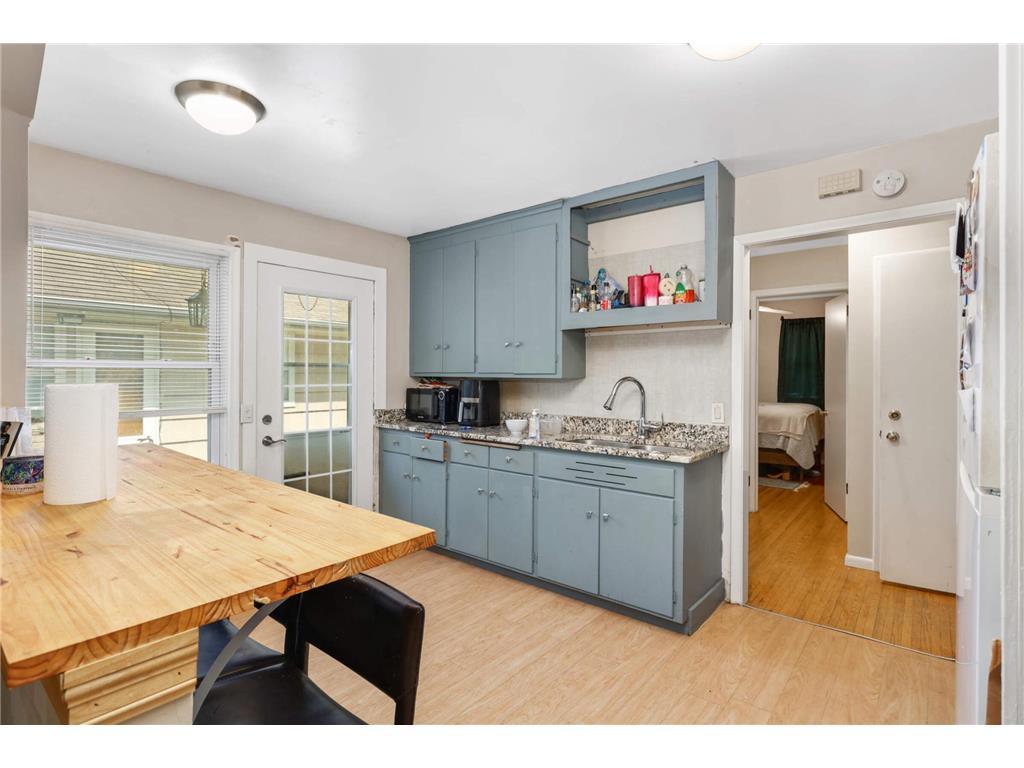 5104 Vincent Avenue N Minneapolis MN 55430 7056753 image5