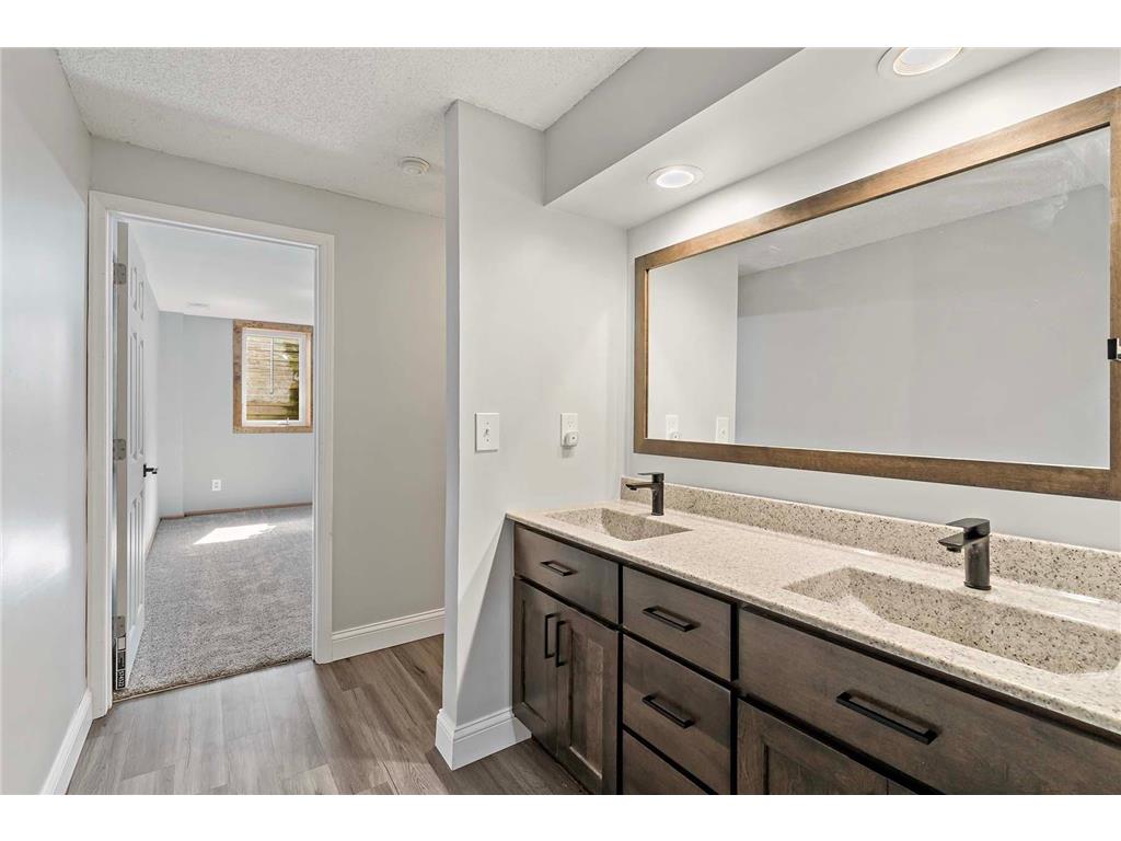 5105 Balsam Lane N Plymouth MN 55442 6814993 image27