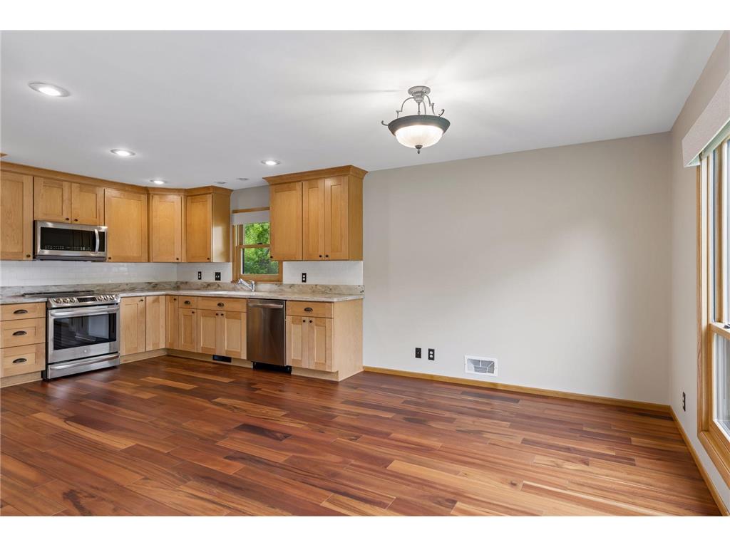 5105 Kimberly Road Minnetonka MN 55345 7074456 image12