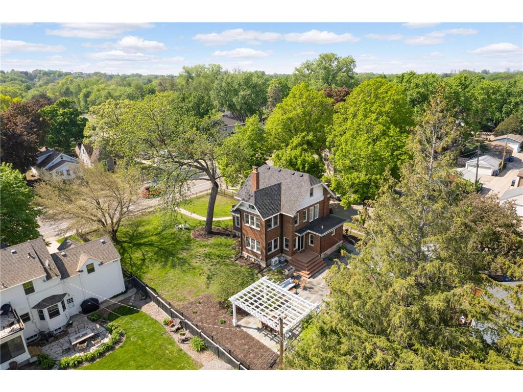 5105 Portland Avenue Minneapolis MN 55417 6537289 image1