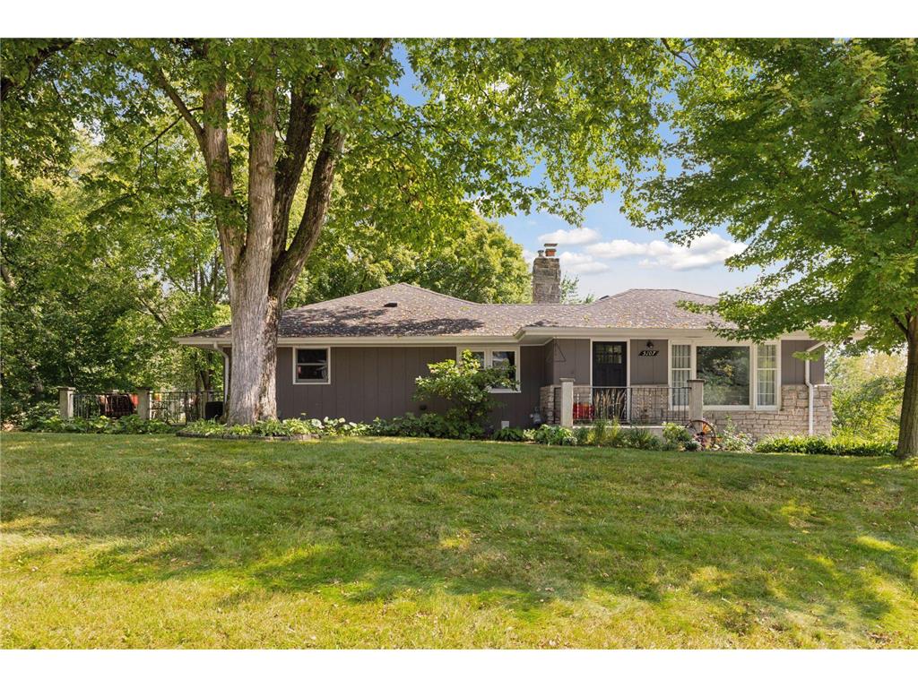 5107 Woodhill Road Minnetonka MN 55345 7013019 image1