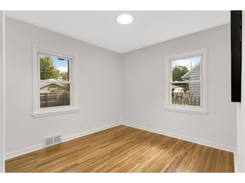 5108 48th Avenue N Crystal MN 55429 7006869 image17