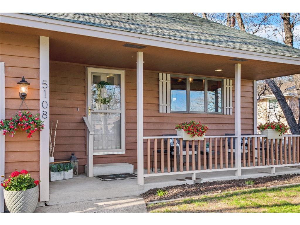 5108 Memorial Trail SE Prior Lake MN 55372 6350590 image1