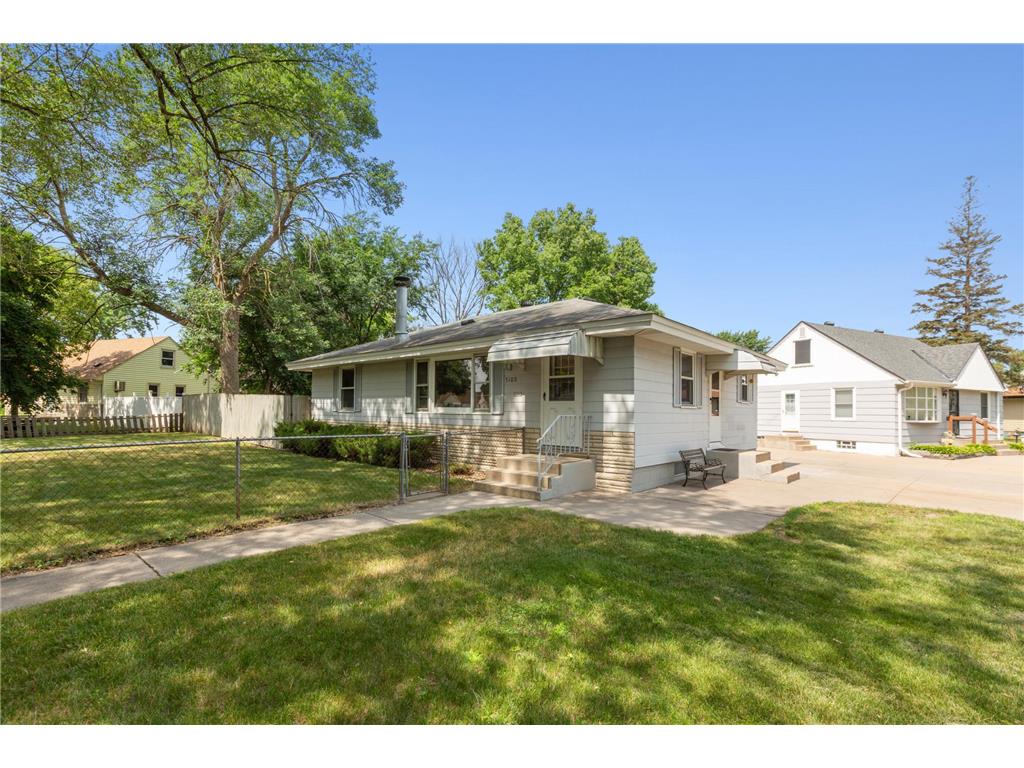 5108 Topper Lane NE Fridley MN 55421 6390216 image1