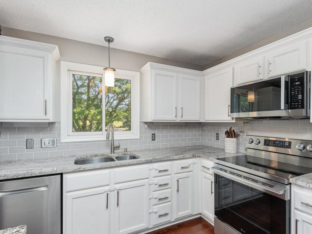 5108 W 143rd Street Savage MN 55378 7082833 image16