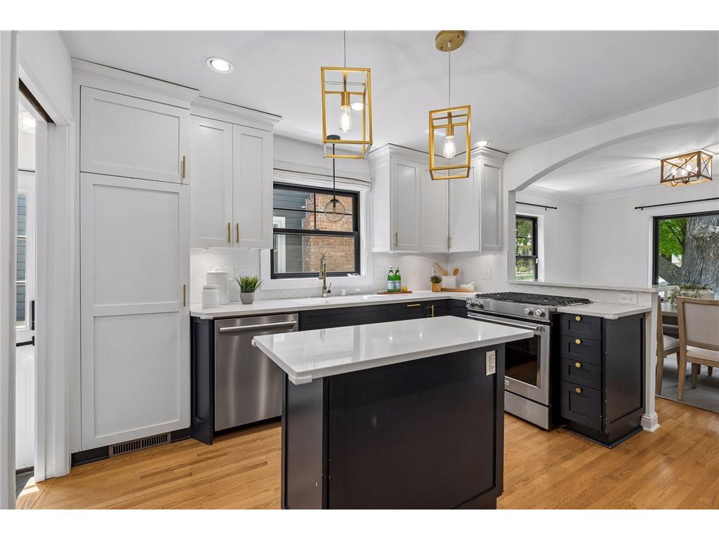 5109 Abbott Avenue S Minneapolis MN 55410 7083036 image11