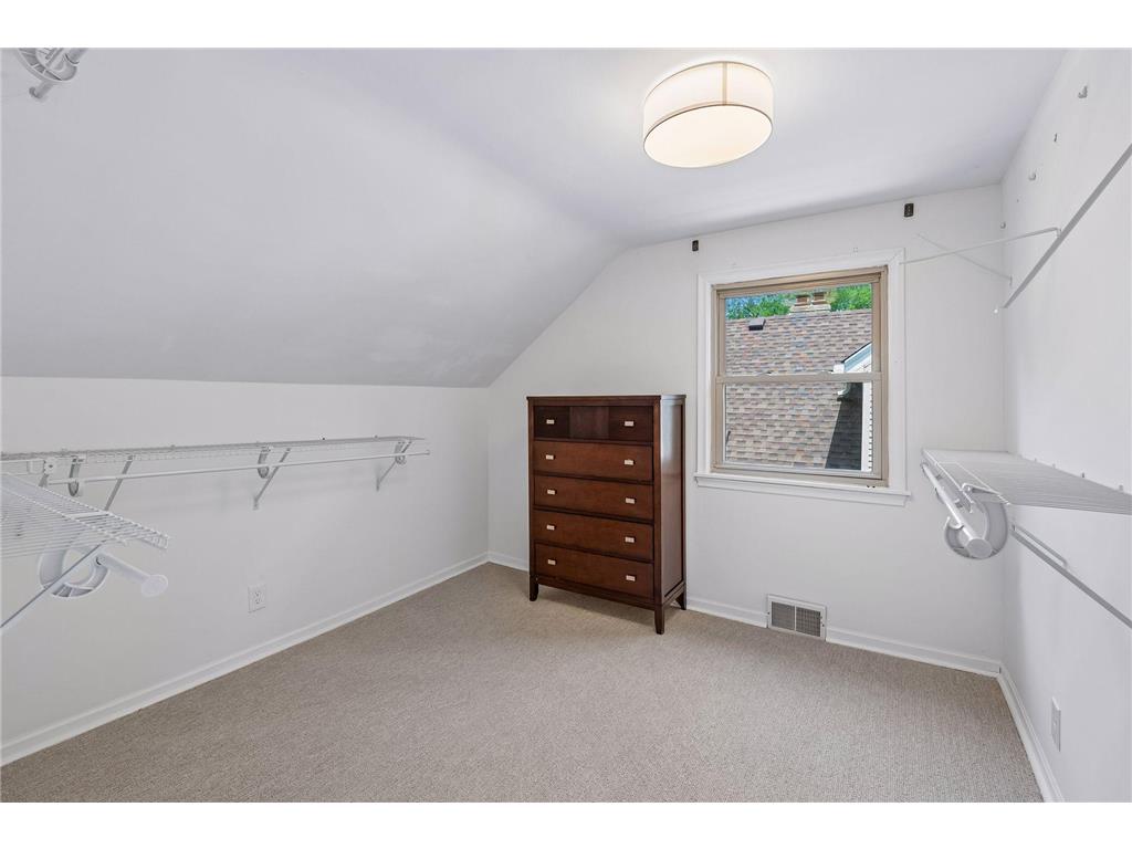 5109 Abbott Avenue S Minneapolis MN 55410 7083036 image23