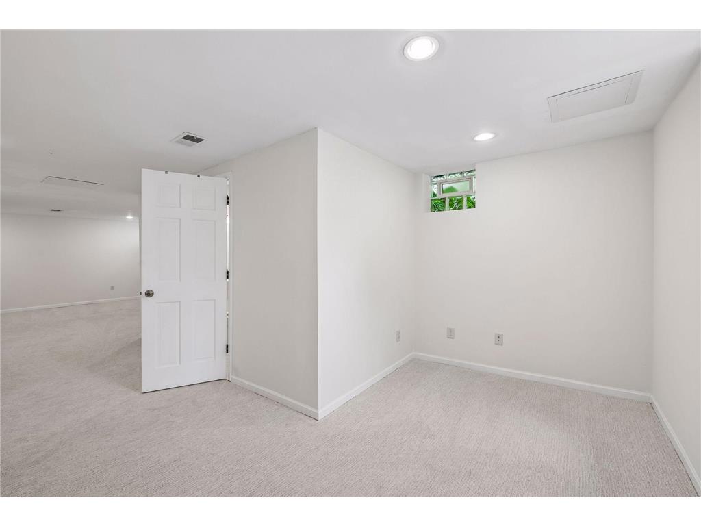5109 Abbott Avenue S Minneapolis MN 55410 7083036 image32