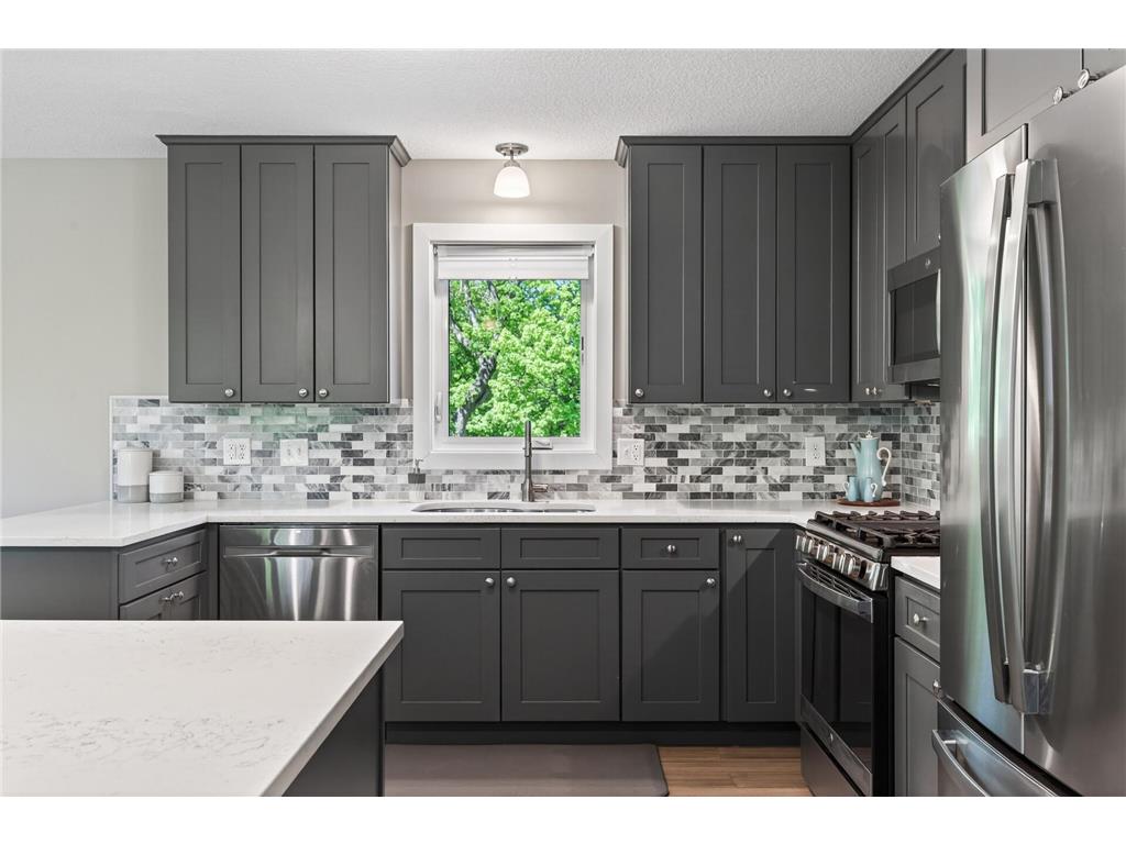 5109 Drummond Road Mound MN 55364 - Lake Minnetonka 7074274 image2